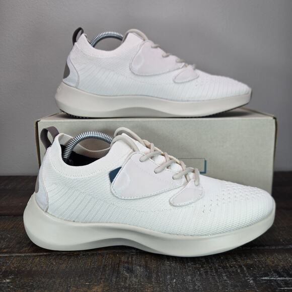 NEW Vessi Everyday Move Sneaker Womens Size 7 Waterproof Shoe Lace Up Clay Beige
